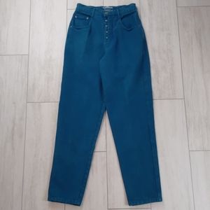 Nuovo. County seat. High-waisted jeans size 11/12